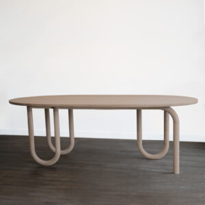 Pearl dining table (M)